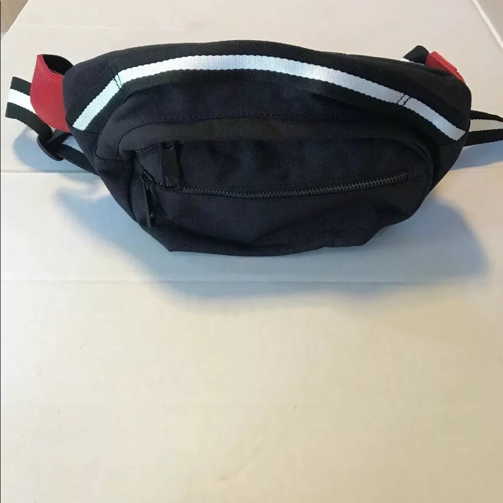 Women’s fanny pack in black/white new